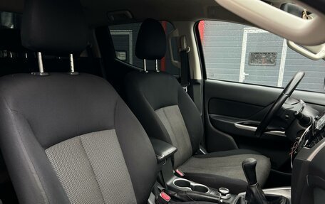 Mitsubishi L200 IV рестайлинг, 2019 год, 2 249 000 рублей, 29 фотография