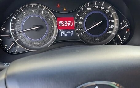 Infiniti QX56, 2011 год, 1 500 000 рублей, 1 фотография
