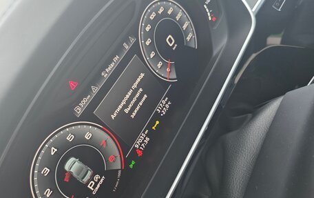 Audi A8, 2019 год, 5 300 000 рублей, 6 фотография