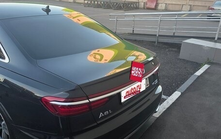 Audi A8, 2019 год, 5 300 000 рублей, 3 фотография