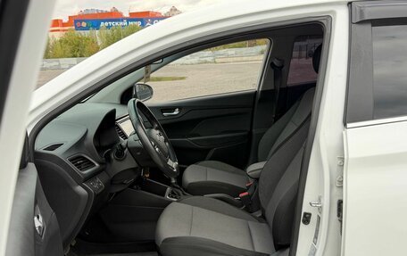 Hyundai Solaris II рестайлинг, 2018 год, 1 392 000 рублей, 24 фотография