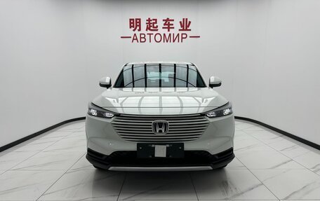 Honda Vezel, 2023 год, 1 865 000 рублей, 2 фотография