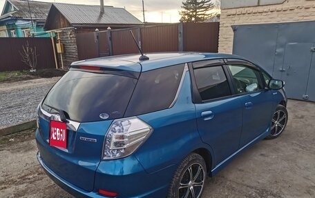 Honda Fit Shuttle I рестайлинг, 2012 год, 800 000 рублей, 1 фотография