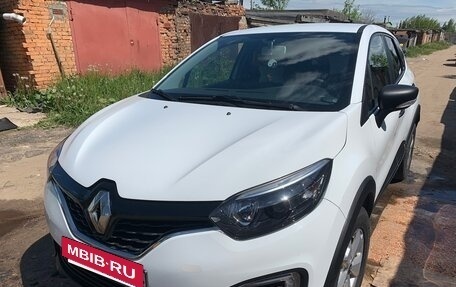 Renault Kaptur I рестайлинг, 2018 год, 1 360 000 рублей, 8 фотография