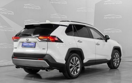 Toyota RAV4, 2020 год, 3 400 000 рублей, 5 фотография