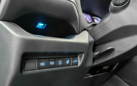 Toyota RAV4, 2020 год, 3 400 000 рублей, 23 фотография