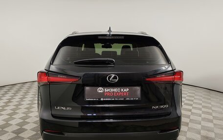 Lexus NX I, 2017 год, 3 499 000 рублей, 6 фотография