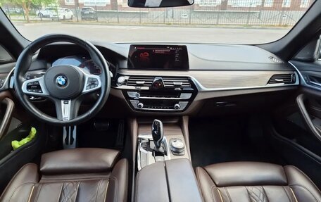 BMW 5 серия, 2020 год, 4 050 000 рублей, 19 фотография
