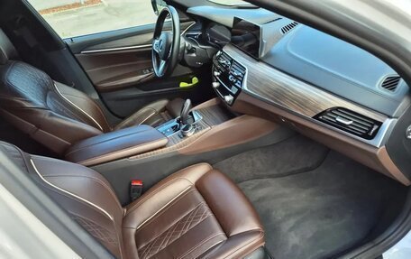 BMW 5 серия, 2020 год, 4 050 000 рублей, 21 фотография