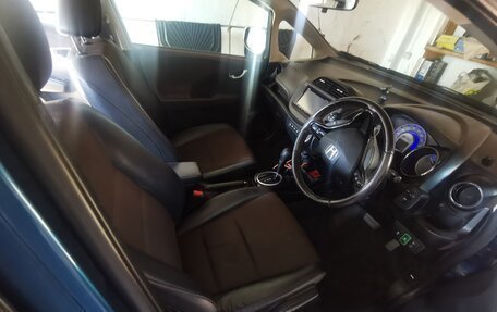 Honda Fit Shuttle I рестайлинг, 2012 год, 800 000 рублей, 6 фотография