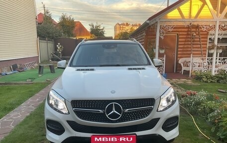 Mercedes-Benz GLE, 2016 год, 3 900 000 рублей, 1 фотография