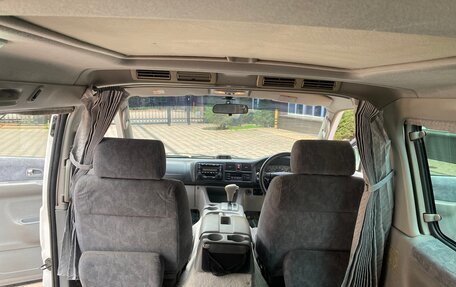 Mazda Bongo Friendee i рестайлинг, 2001 год, 580 000 рублей, 22 фотография