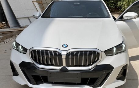 BMW 5 серия, 2026 год, 8 390 000 рублей, 1 фотография