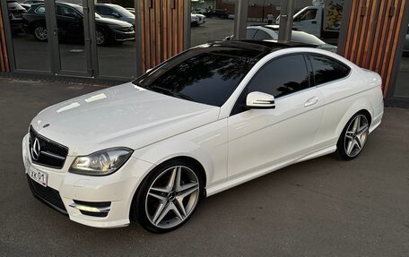 Mercedes-Benz C-Класс, 2012 год, 1 220 000 рублей, 2 фотография