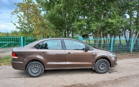 Volkswagen Polo VI (EU Market), 2016 год, 1 100 000 рублей, 2 фотография