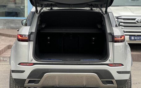 Land Rover Range Rover Evoque II, 2025 год, 5 990 000 рублей, 34 фотография