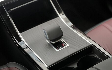 Land Rover Range Rover Evoque II, 2025 год, 5 990 000 рублей, 25 фотография