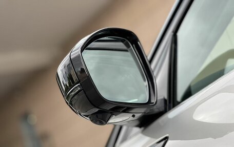Land Rover Range Rover Evoque II, 2025 год, 5 990 000 рублей, 37 фотография