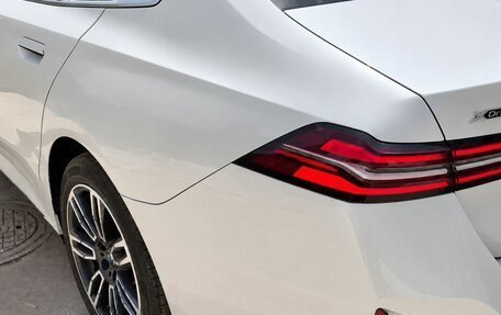 BMW 5 серия, 2026 год, 8 390 000 рублей, 2 фотография