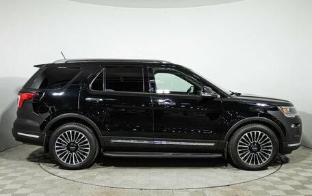 Ford Explorer VI, 2019 год, 2 899 700 рублей, 4 фотография