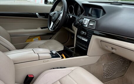 Mercedes-Benz E-Класс, 2013 год, 2 000 000 рублей, 6 фотография