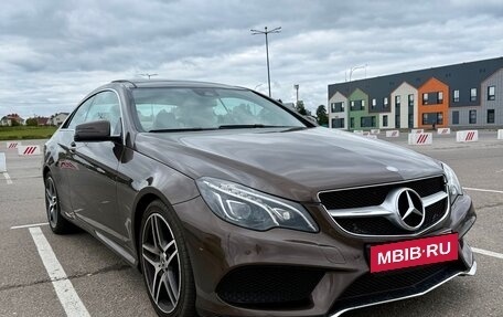 Mercedes-Benz E-Класс, 2013 год, 2 000 000 рублей, 4 фотография