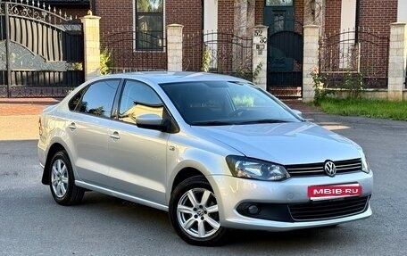 Volkswagen Polo VI (EU Market), 2012 год, 815 000 рублей, 1 фотография