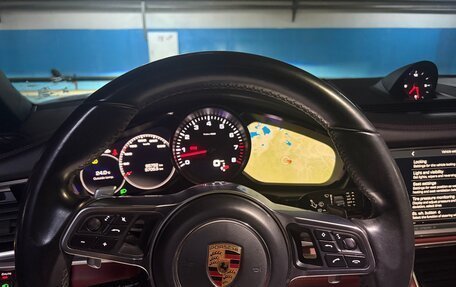 Porsche Panamera II рестайлинг, 2018 год, 6 000 000 рублей, 11 фотография