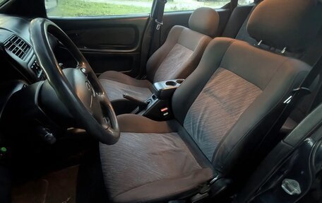 Mazda 323, 1998 год, 120 000 рублей, 8 фотография
