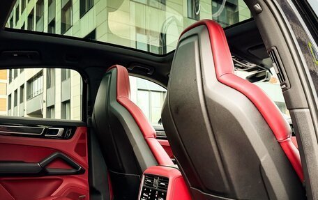 Porsche Cayenne III, 2021 год, 9 990 000 рублей, 5 фотография