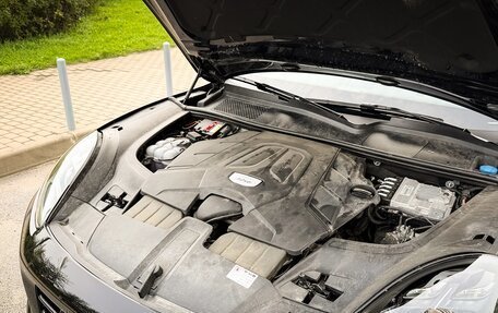 Porsche Cayenne III, 2021 год, 9 990 000 рублей, 15 фотография
