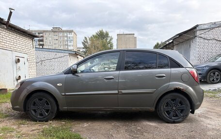 KIA Rio II, 2011 год, 350 000 рублей, 2 фотография