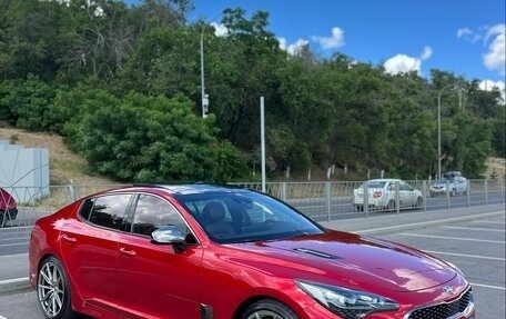 KIA Stinger I, 2018 год, 2 726 000 рублей, 1 фотография