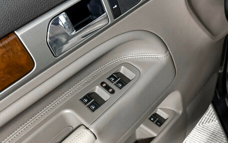 Volkswagen Touareg III, 2008 год, 1 049 000 рублей, 10 фотография