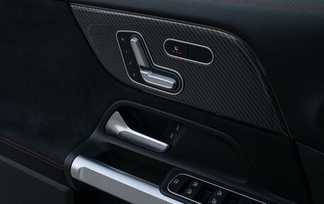 Mercedes-Benz GLB AMG, 2023 год, 6 990 000 рублей, 33 фотография
