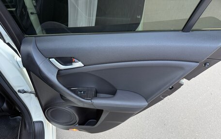 Honda Accord VIII рестайлинг, 2011 год, 1 450 000 рублей, 28 фотография