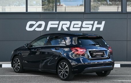 Mercedes-Benz A-Класс, 2017 год, 1 599 000 рублей, 2 фотография