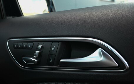 Mercedes-Benz A-Класс, 2017 год, 1 599 000 рублей, 20 фотография