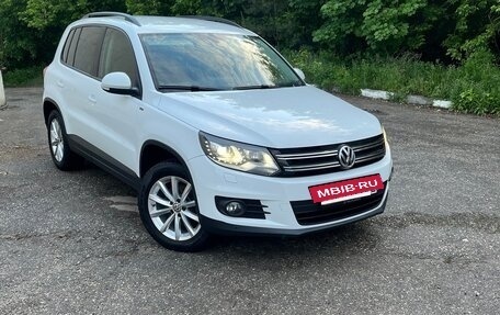 Volkswagen Tiguan I, 2015 год, 1 780 000 рублей, 3 фотография