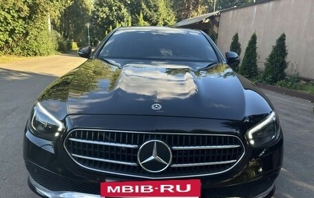 Mercedes-Benz E-Класс, 2021 год, 3 650 000 рублей, 3 фотография