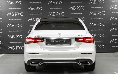 Mercedes-Benz E-Класс, 2021 год, 4 850 000 рублей, 4 фотография