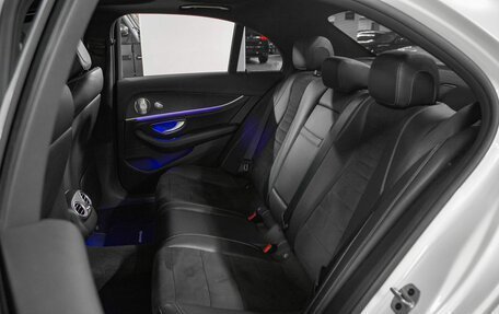 Mercedes-Benz E-Класс, 2021 год, 4 850 000 рублей, 21 фотография