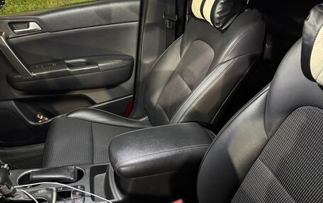 KIA Sportage IV рестайлинг, 2017 год, 1 950 000 рублей, 8 фотография