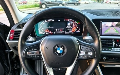 BMW 3 серия, 2019 год, 3 350 000 рублей, 15 фотография
