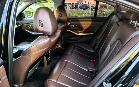BMW 3 серия, 2019 год, 3 350 000 рублей, 32 фотография