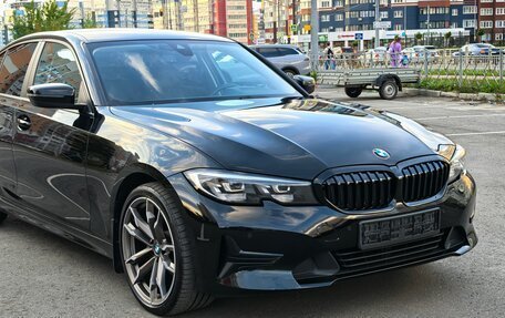 BMW 3 серия, 2019 год, 3 350 000 рублей, 39 фотография