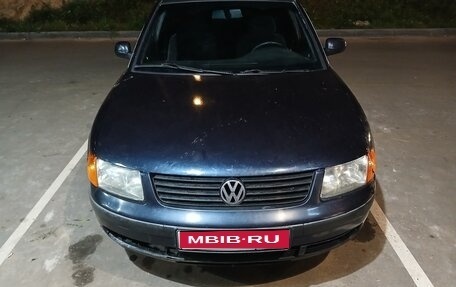 Volkswagen Passat B5+ рестайлинг, 1997 год, 230 000 рублей, 1 фотография
