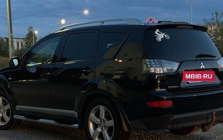 Mitsubishi Outlander III рестайлинг 3, 2007 год, 950 000 рублей, 6 фотография