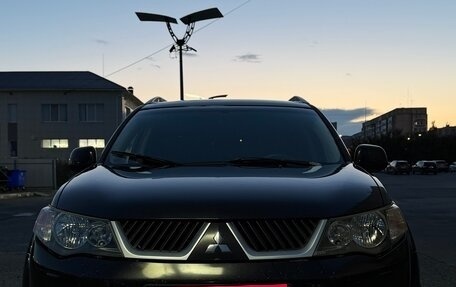 Mitsubishi Outlander III рестайлинг 3, 2007 год, 950 000 рублей, 8 фотография