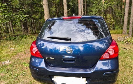 Nissan Tiida, 2011 год, 950 000 рублей, 3 фотография